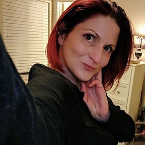 Meet your Posher, Kelli